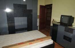 Apartament 2 camere, decomandat, 52 mp, parcare, zona Piata Cipariu