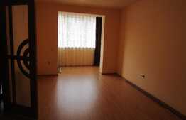 Garsoniera de vanzare, 39 mp! Parcare! Zona strazii Florilor! 