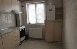 Garsoniera de vanzare, 39 mp! Parcare! Zona strazii Florilor! 