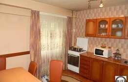 Apartament 2 camere decomandate, 56 mp, zona FSEGA. Loc de parcare si boxa!