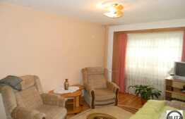 Apartament 2 camere decomandate, 56 mp, zona FSEGA. Loc de parcare si boxa!