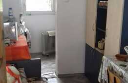  2 camere, 33 mp, imobil de tip casa, boxa, gradina, zona Autogara Beta