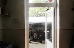 Casa cuplata, 52 mp utili, teren de 108 mp, zona semicentrala