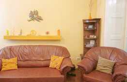 Apartament 2 camere, 80,2 mp, etaj intermediar, boxa subsol, zona Piata Unirii