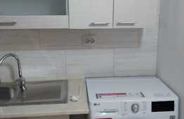 Garsoniera 41 mp, in casa/vila, zona Piata Cipariu