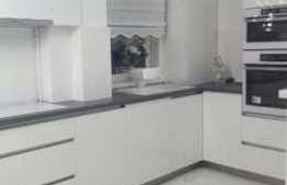 Apartament 2 camere, 47 mp, terasa, parcare zona UMF