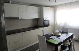 Mansarda cu 3 camere, 92 mp, 1 balcon! Parcare! Zona strazii Eroilor!