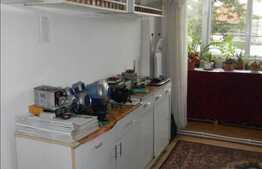 4 camere, decomandate, etaj intermediar, 84 mp, Calea Floresti, beci si parcare