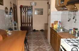 4 camere, decomandate, etaj intermediar, 84 mp, Calea Floresti, beci si parcare