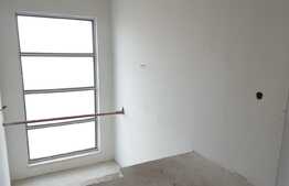 Casa individuala, 240 mp, 680 mp teren, zona linistita de case si vile