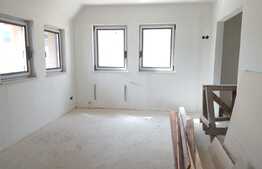 Casa individuala, 240 mp, 680 mp teren, zona linistita de case si vile