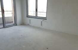 Casa individuala, 240 mp, 680 mp teren, zona linistita de case si vile