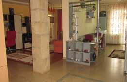 Apartament cu 2 camere, 80 mp,parcare,  nisa, zona Complex Sportiv Gheorgheni