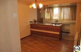 Vanzare 2 camere, 58 mp utili, decomandat, boxa! Zona Horea!