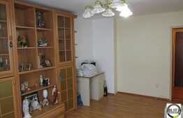 Vanzare 2 camere, 58 mp utili, decomandat, boxa! Zona Horea!