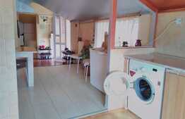 De vanzare apartament 2 camere, 80 mp, terasa, garaj, zona semicentrala!