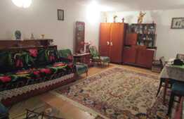 Apartament cu 2 camere, 44 mp, zona strazii Frunzisului