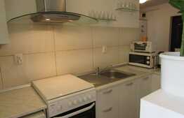 De vanzare 3 camere, 64 mp! 2 locuri de parcare cu CF! Zona strazii Eroilor!