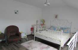 Apartament pe doua niveluri, 3 camere, 70 mp! Zona strazii Florilor!