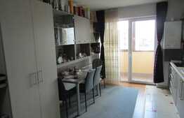 Vanzare apartament cu 2 camere, 60 mp! Zona strazii Florilor!