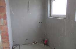 Duplex cu 4 camere, 120 mp, teren de 200 mp! Zona de case!