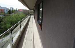 4 camere, 136 mp, etaj intermediar, terasa 40 mp, garaj, zona Parcul Rozelor