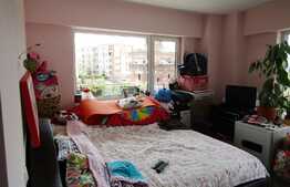 4 camere, 136 mp, etaj intermediar, terasa 40 mp, garaj, zona Parcul Rozelor