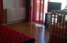 2 camere de vanzare, 55 mp, situat in zona strazii Eroilor.