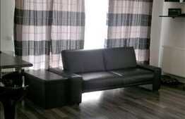 2 camere de vanzare, 55 mp, situat in zona strazii Eroilor.