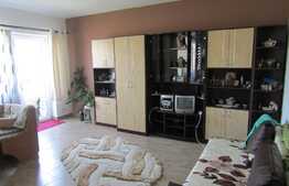 Vanzare 2 camere, 50 mp, balcon, zona strazii Cetatii! Mobilat!