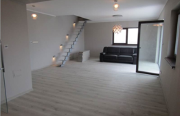 Penthouse 4 camere, decomandat, 130 mp, terasa 10 mp, orientare sudica!