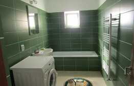 Apartament 2 camere, 42 mp! Mobilat si utilat! Parcare! Zona strazii Florilor!