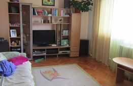 Apartament 3 camere, 65 mp, decomandat, boxa la subsol, zona Piata Flora