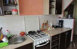 Apartament 3 camere, 65 mp, decomandat, boxa la subsol, zona Piata Flora