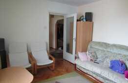 Apartament 3 camere, 65 mp, decomandat, boxa la subsol, zona Piata Flora