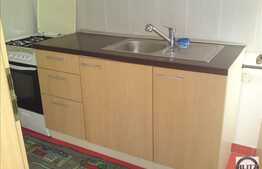 De vanzare 1 camera, decomandata, in zona strazii Eroilor