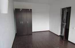 Apartament 3 camere, 65 mp! Parcare! Zona strazii  Eroilor!