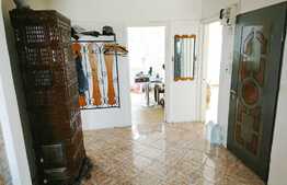 4 camere, 78,9 mp, decomandat, parcare, boxa subsol, zona strazii Parang