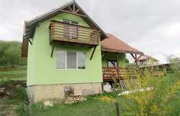 Casa individuala, 140 mp, teren de 700 mp, zona linistita