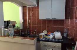 De vanzare garsoniera, 22 mp, etaj intermediar, zona Expo Transilvania