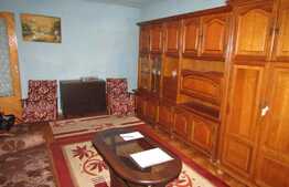 Apartament 3 camere, decomandat, 70 mp, zona Expo Transilvania