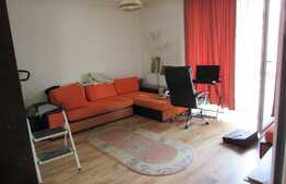 De vanzare apartament 2 camere, decomandat, 49 mp! Zona strazii Florilor!