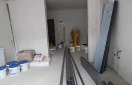 Apartament 3 camere, 68 mp! Gradina de 50 mp! Garaj! Semifinisat! Zona Vivo! 