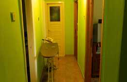 Apartament 3 camere, 65 mp, decomandat, garaj, boxa, zona Expo Transilvania