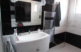 De vanzare apartament cu 3 camere, 76 mp! Zona strazii Cetatii!