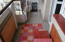 Apartament 3 camere, 76,52 mp, decomandat, etaj intermediar, zona Calvaria