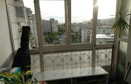 Apartament 3 camere, 76,52 mp, decomandat, etaj intermediar, zona Calvaria