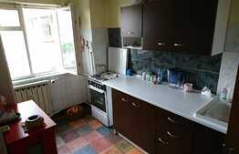 Apartament 3 camere, 76,52 mp, decomandat, etaj intermediar, zona Calvaria