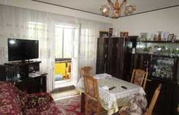 3 camere, 55 mp, etaj intermediar, boxa la subsol, zona strazii Primaverii