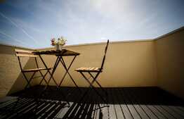 Apartament de  lux, imobil nou, 40mp,  garaj, zona Grand Hotel Italia